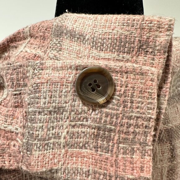 BB Dakota by Steve Madden Women's Pink Plaid Boucle Shirt Jacket Size Small - Picture 6 of 12